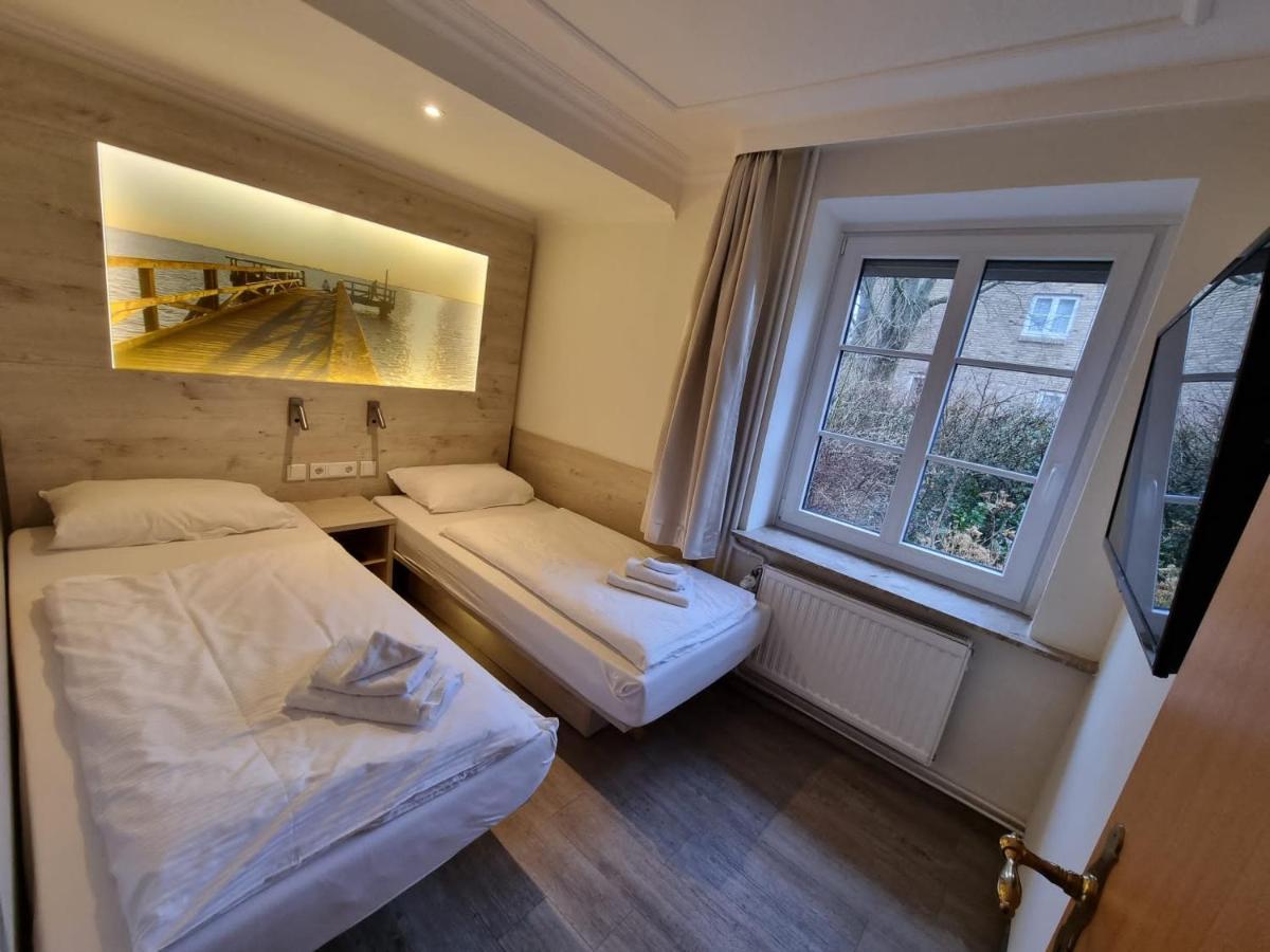 Hotel Osterkrug Husum  Luaran gambar