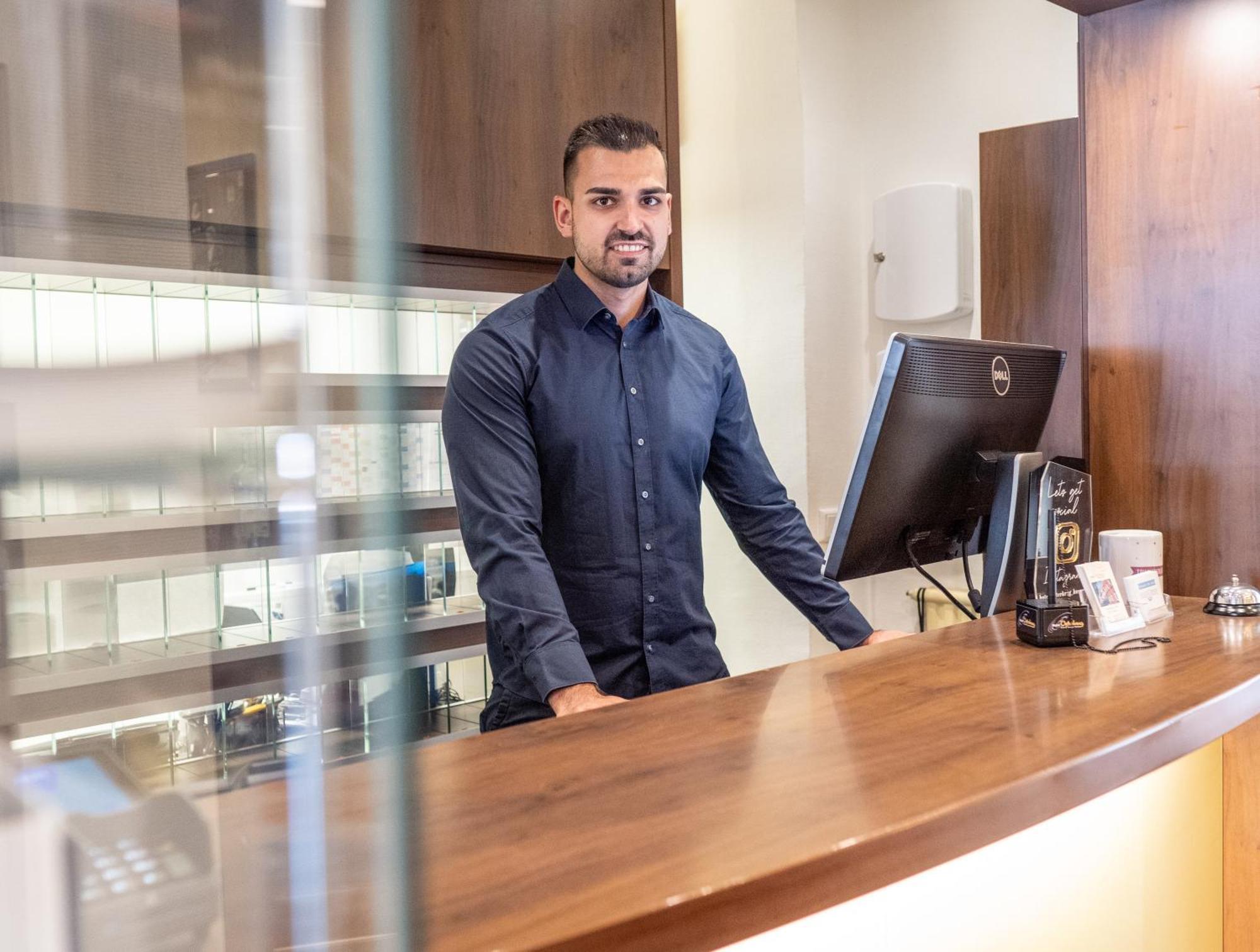 Hotel Osterkrug Husum  Luaran gambar