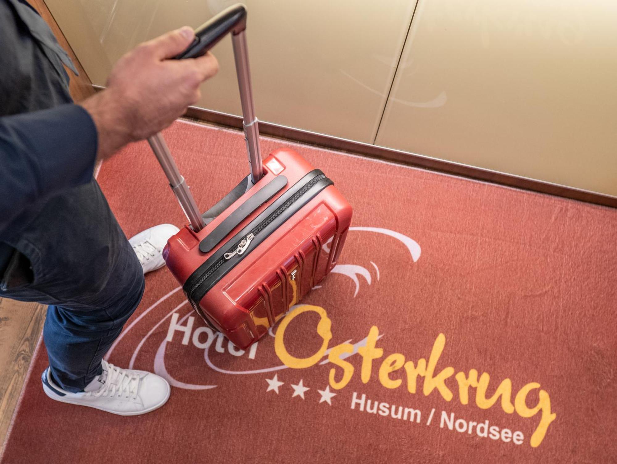 Hotel Osterkrug Husum  Luaran gambar