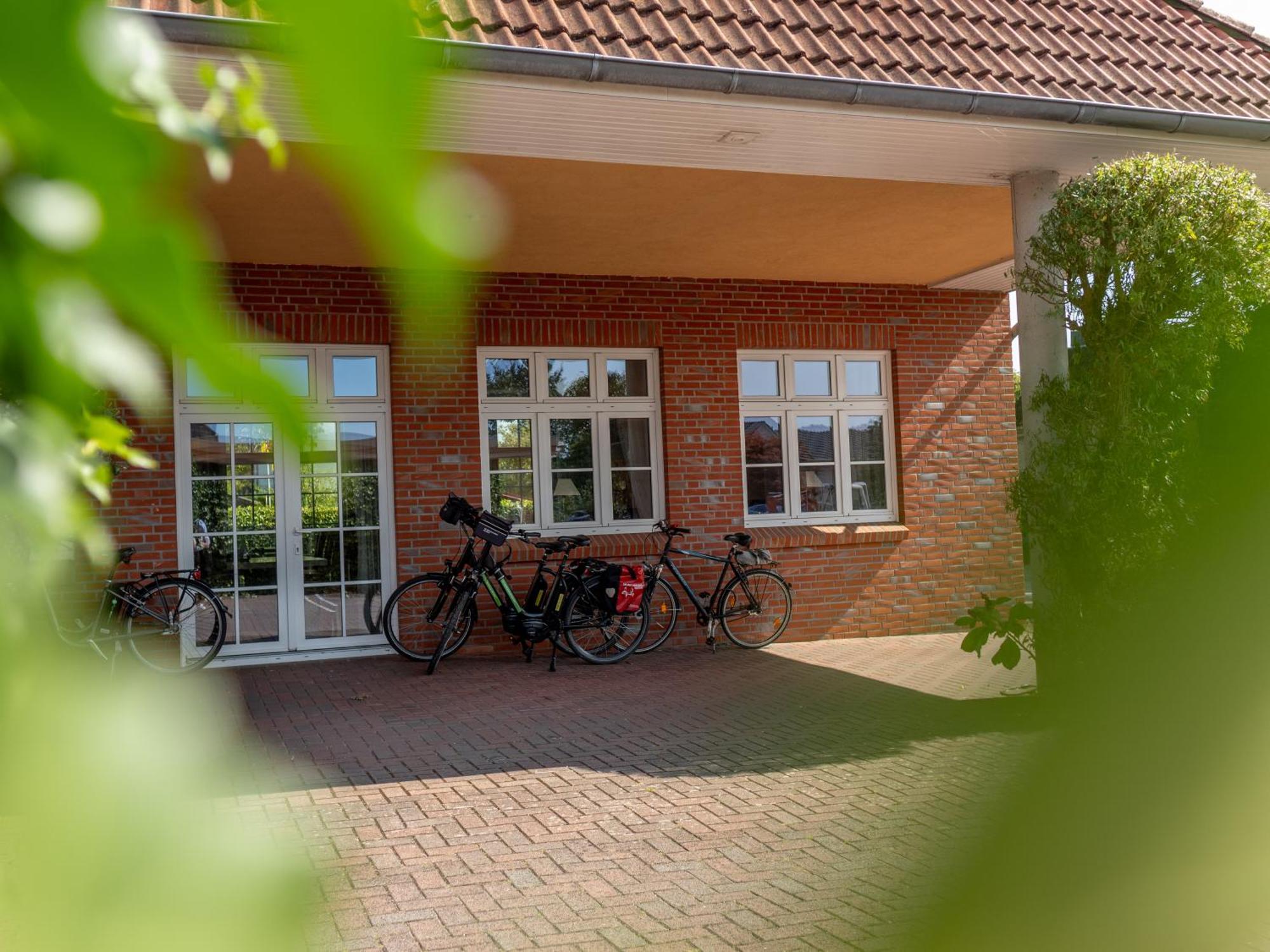 Hotel Osterkrug Husum  Luaran gambar