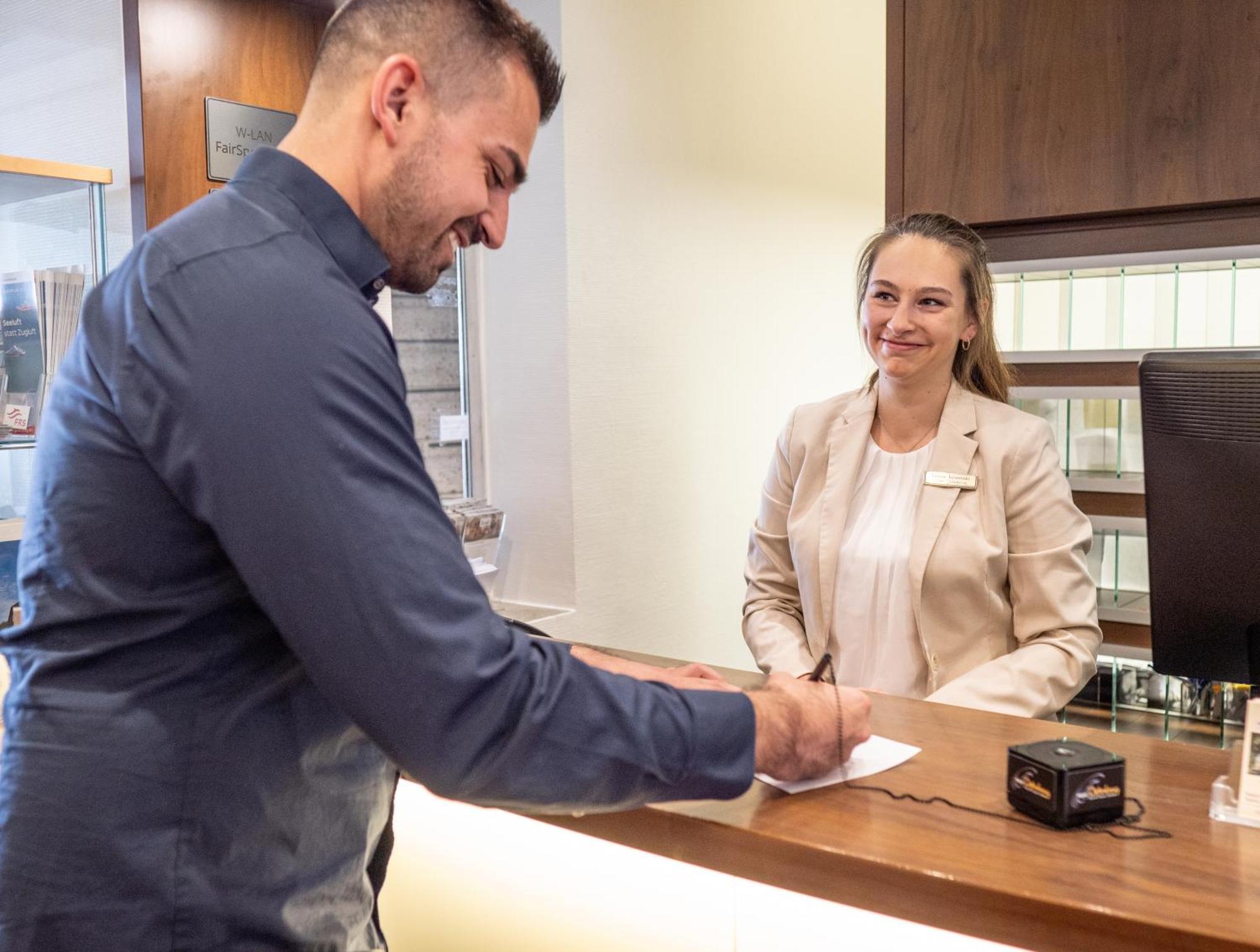 Hotel Osterkrug Husum  Luaran gambar