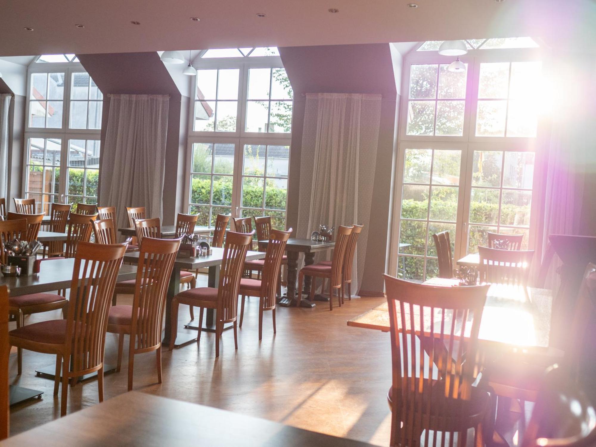 Hotel Osterkrug Husum  Luaran gambar